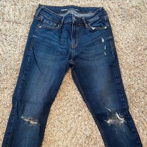 Women’s dark wash ripped jeans